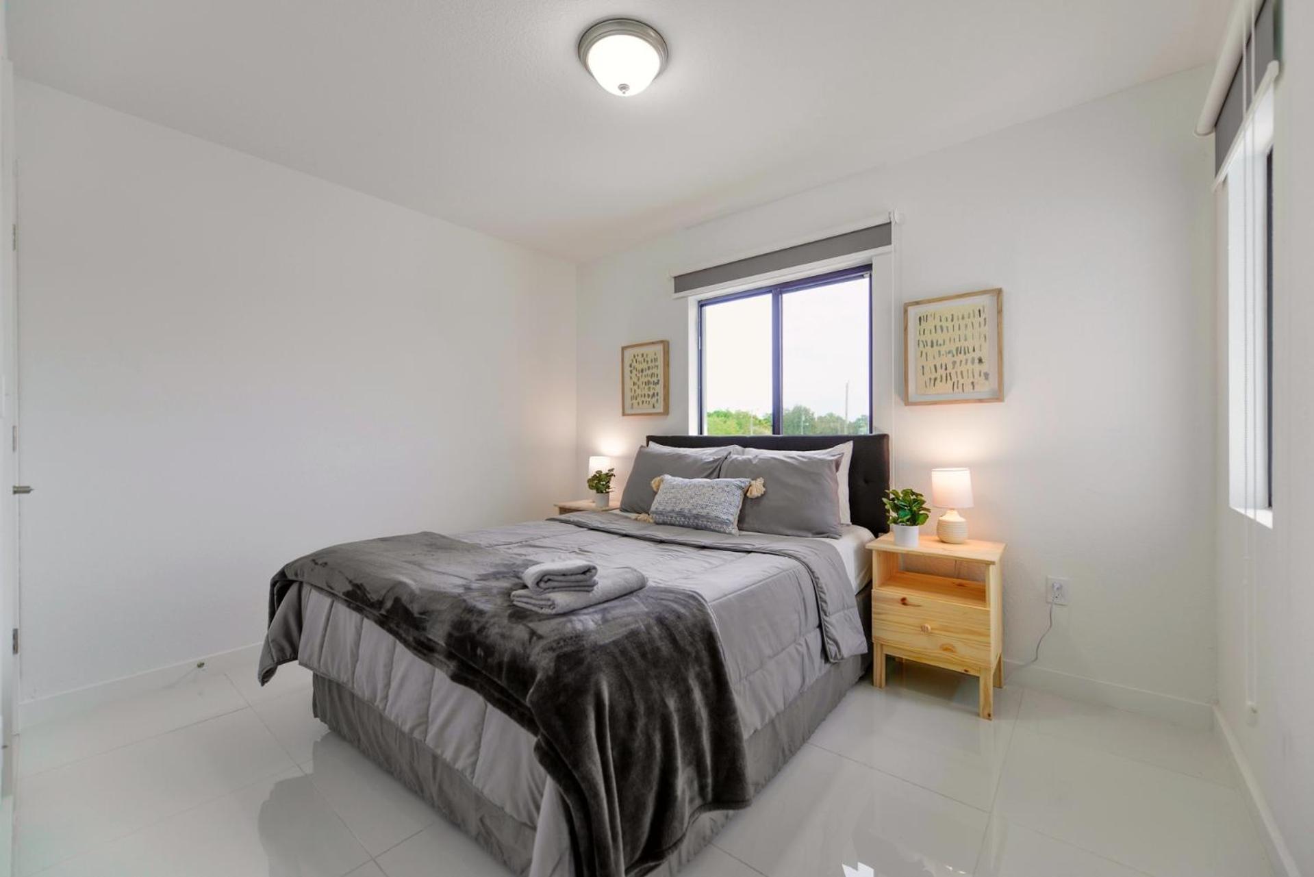 Holiday home Duplex 3br With Free Parking In Northwest *
