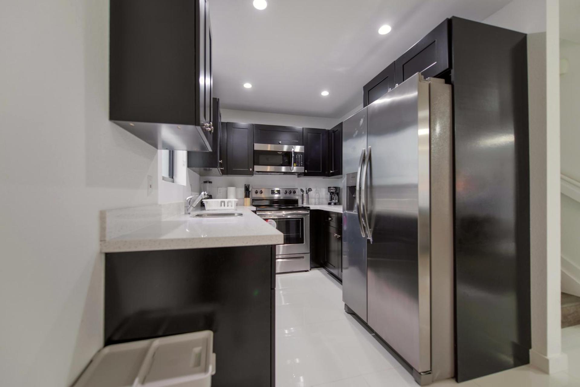 Duplex 3br With Free Parking In Northwest Holiday home
